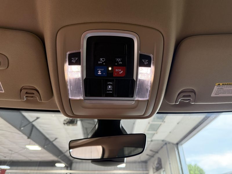 Used 2022 RAM 3500 LaramieImage 20