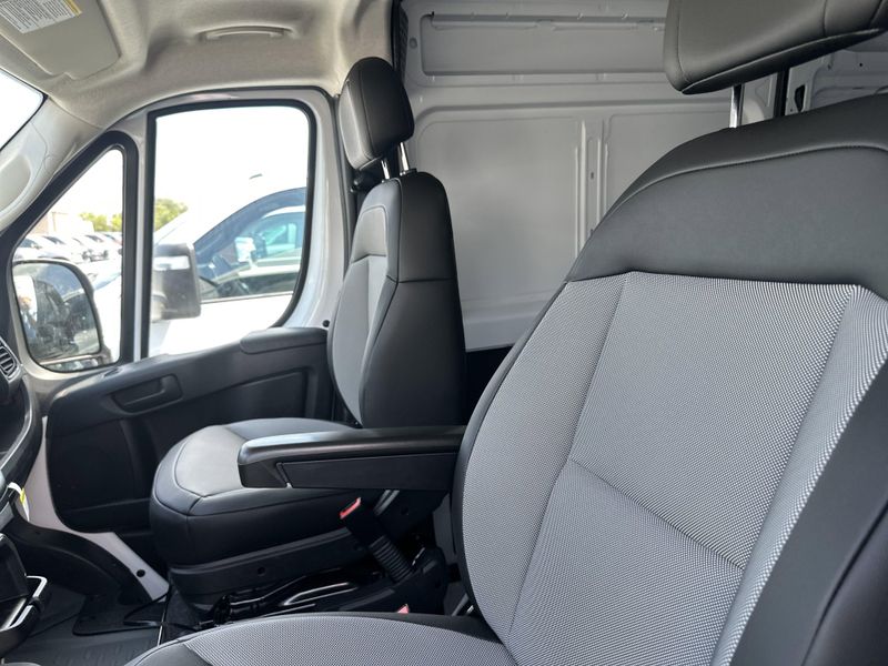 New 2025 RAM Promaster 2500 Tradesman Cargo Van High Roof 159