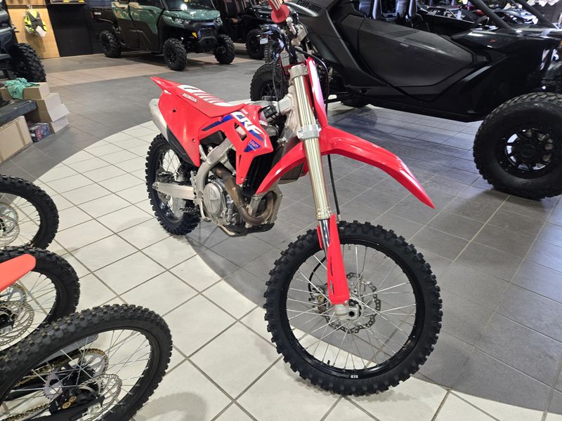 USED 2023 HONDA CRF 450R Image 1