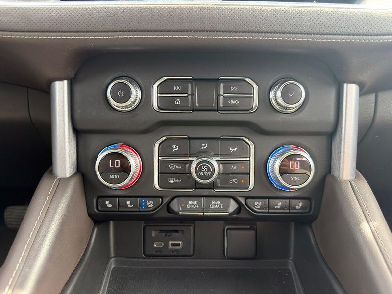 Used 2021 GMC Yukon SLTImage 20