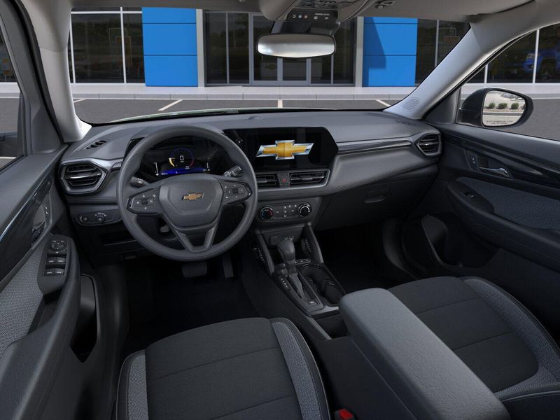 New 2026 Chevrolet Trailblazer LSImage 15