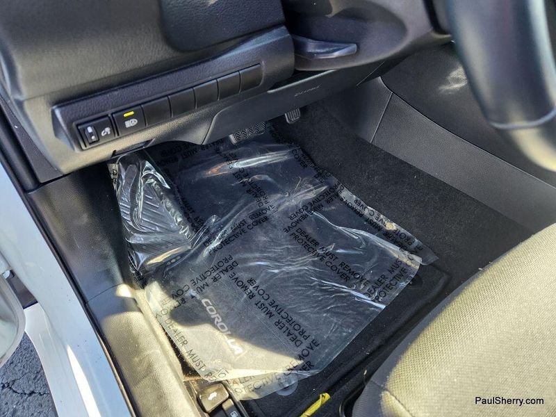 Used 2022 Toyota Corolla SE Nightshade