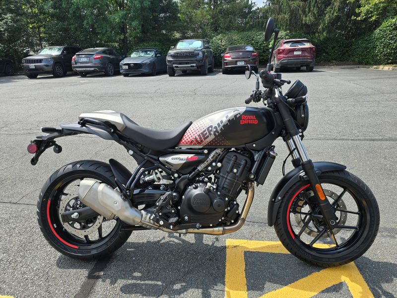 New 2027 Royal Enfield Guerrilla 450 Image 1