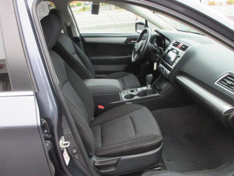Used 2017 Subaru Outback PremiumImage 25