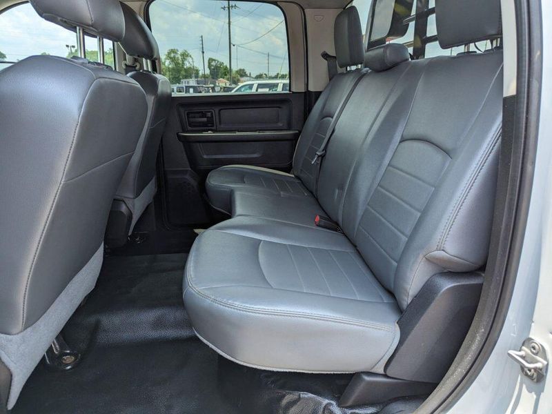 2018 RAM 4500 Chassis Tradesman in a Bright White Clear Coat exterior color and Diesel Gray/Blackinterior. Johnson Dodge 601-693-6343 pixelmotiondemo.com 