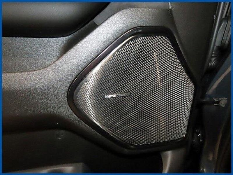 2025 RAM 1500 RHOImage 13