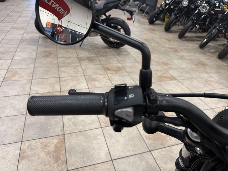 New 2026 Honda REBEL 300 E-CLUTCH Image 22