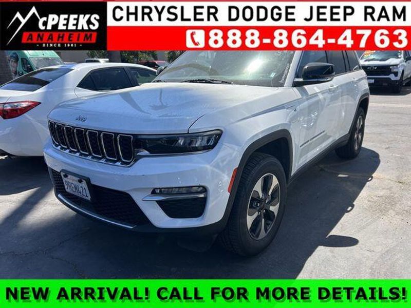 Used 2024 Jeep Grand Cherokee 4xeImage 1