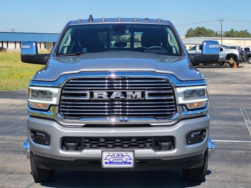 2024 RAM 3500 Laramie Crew Cab 4x4 8