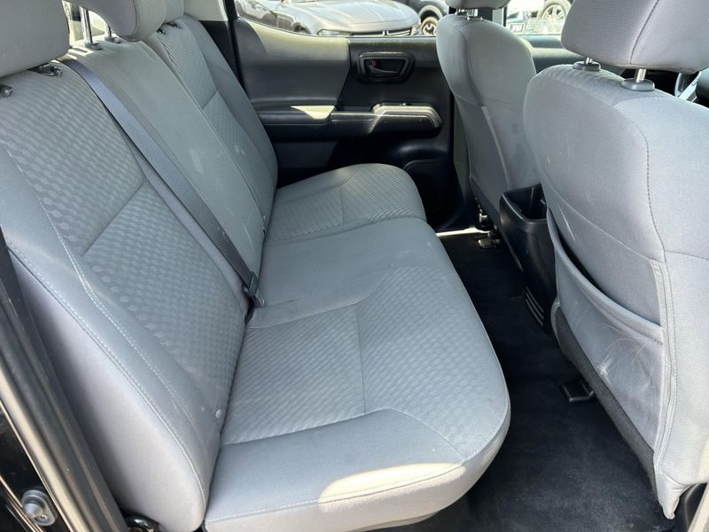 Used 2022 Toyota Tacoma SR5Image 13