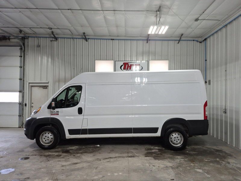 2017 RAM ProMaster 2500 Image 16