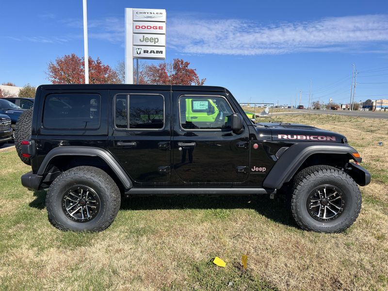 New 2026 Jeep Wrangler 4-door RubiconImage 5