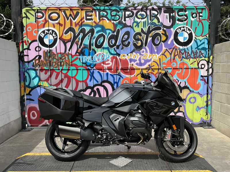 New 2026 BMW R 1300 RT Image 4