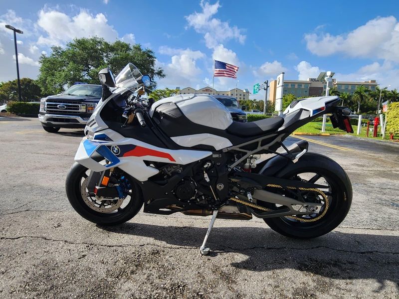 2026 BMW S 1000 RRImage 5