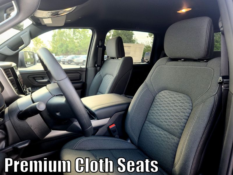 New 2026 RAM 1500 Express Crew Cab 4x4 5'7' Box