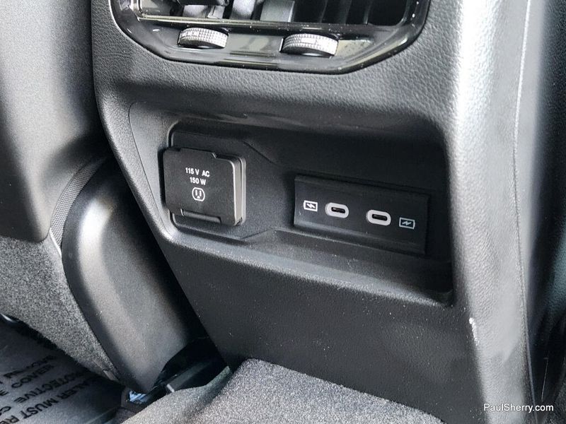 New 2026 Jeep Grand Cherokee L Laredo Altitude 4x4