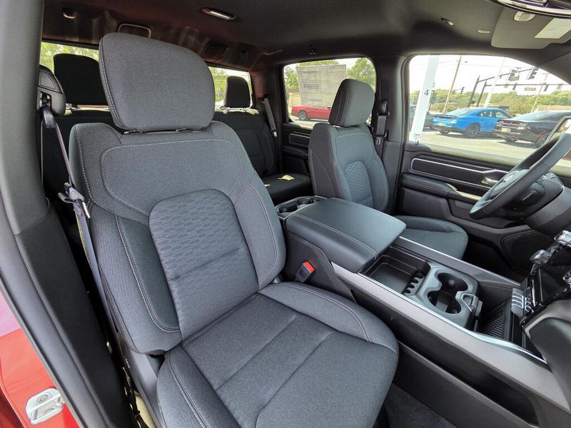 New 2026 RAM 1500 Big Horn Crew Cab 4x4 5'7' Box