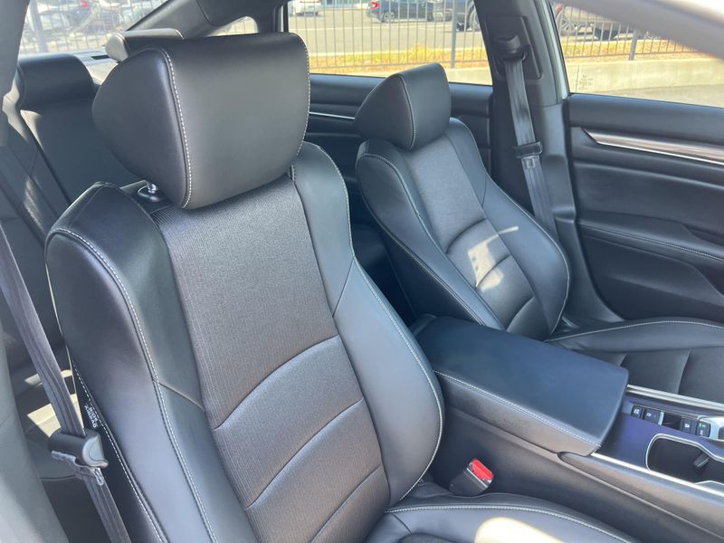Used 2022 Honda Accord Hybrid SportImage 25