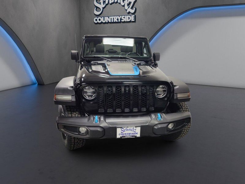 Used 2022 Jeep Wrangler 4xE Rubicon w/Sky 1-Touch Power TopImage 3