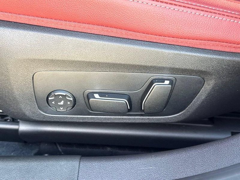 Used 2026 BMW 3 Series 330iImage 20
