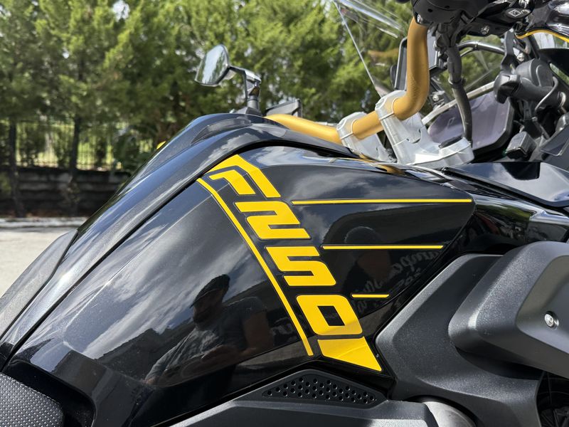 2022 BMW R 1250 GS 40 Years of GS Edition