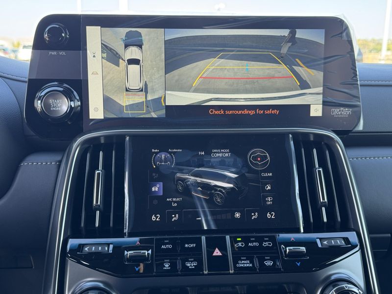 New 2026 Lexus LX 600 LuxuryImage 26