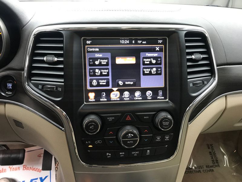 Used 2016 Jeep Grand Cherokee OverlandImage 7
