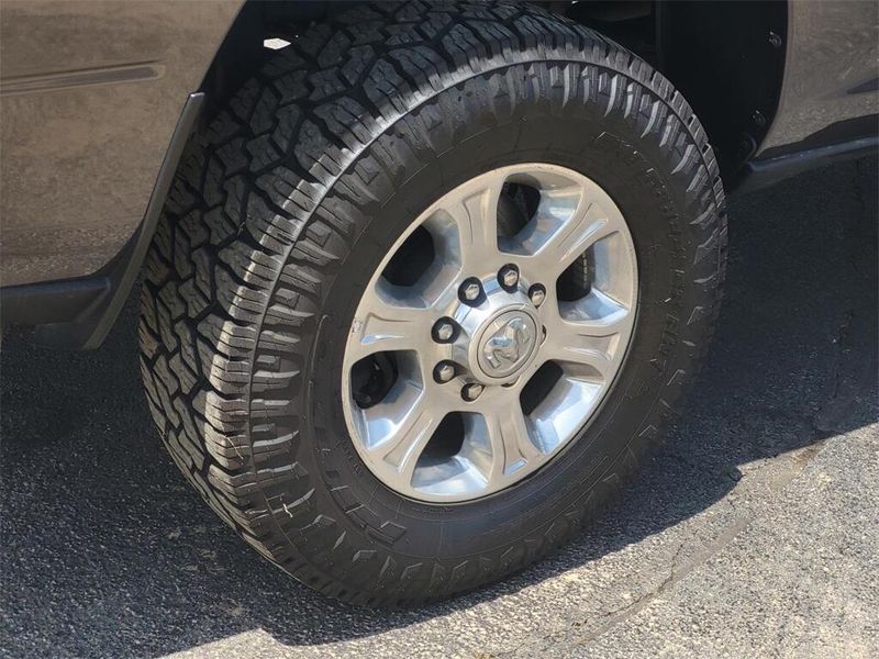 2024 RAM 2500 Big HornImage 7