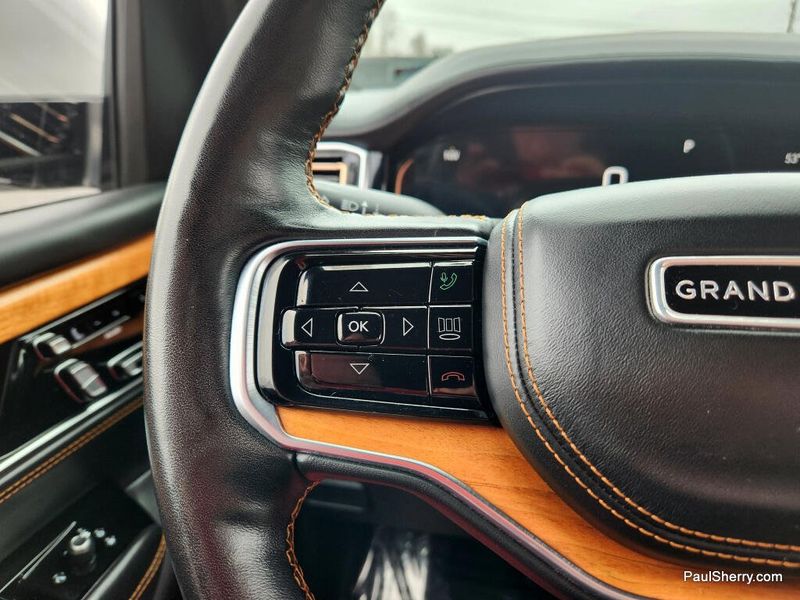 2022 Jeep Grand Wagoneer Series III