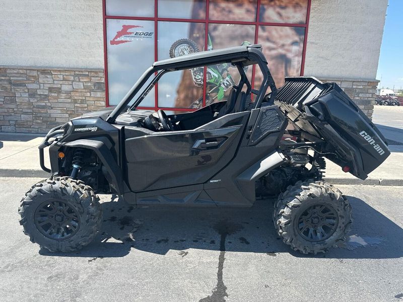 New 2025 Can-Am COMMANDER XT 64 1000R 