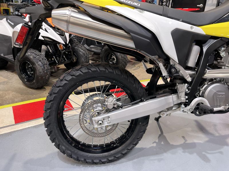 New 2026 Suzuki DR-Z4S+ Image 15