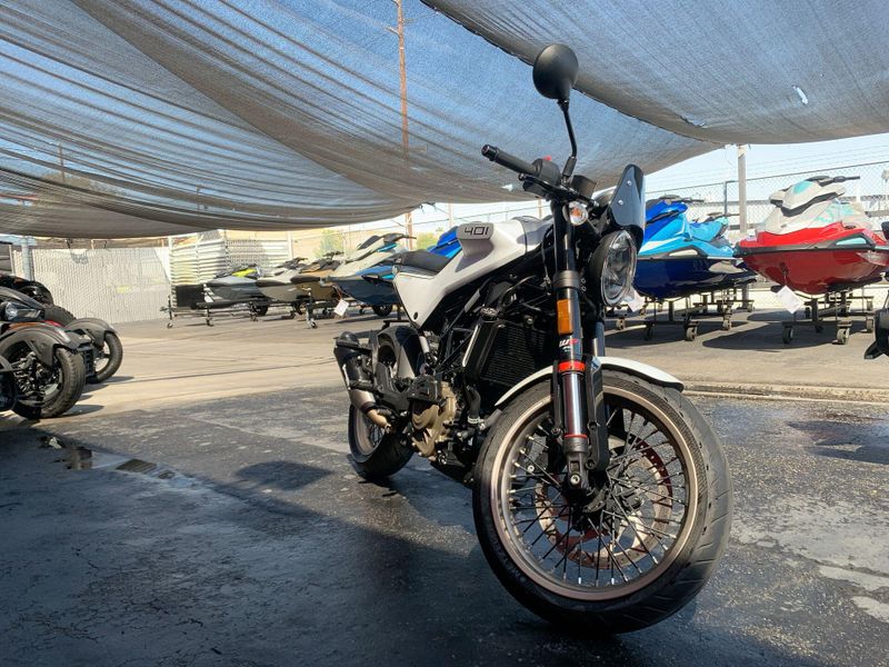 Used 2023 Husqvarna Svartpilen 401 Image 23