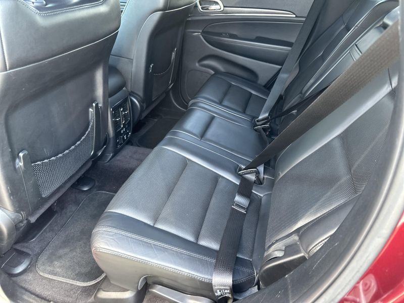 Used 2018 Jeep Grand Cherokee LimitedImage 17