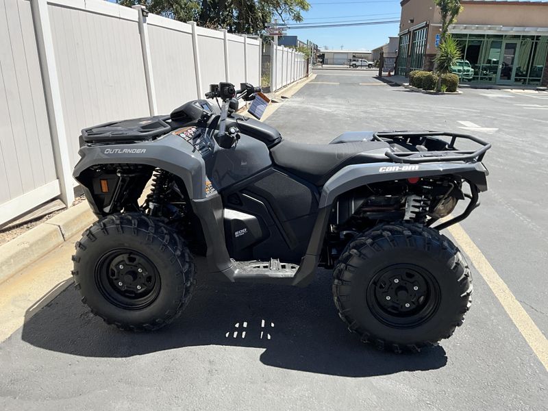 New 2026 Can-Am OUTLANDER 500 DPS Image 8