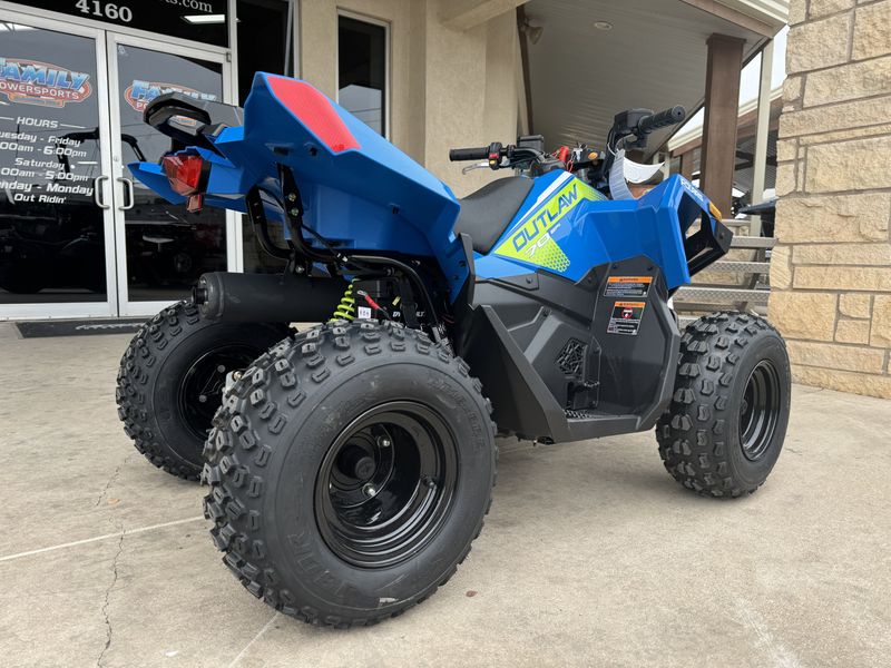 2024 Polaris OUTLAW 70 EFI VELOCITY AND BLUE LIFTED LIMEImage 7