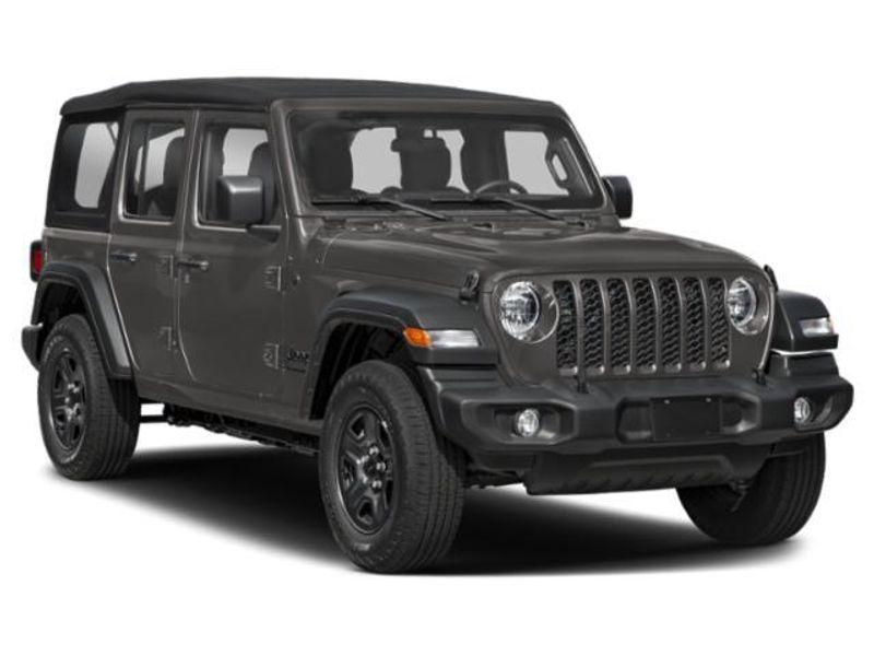 2026 Jeep Wrangler Unlimited Sahara photo 4