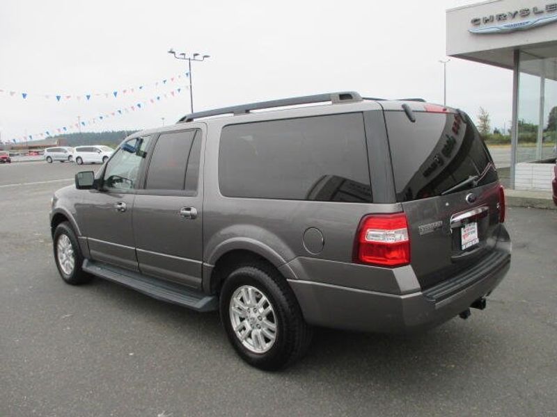 Used 2012 Ford Expedition EL Image 11