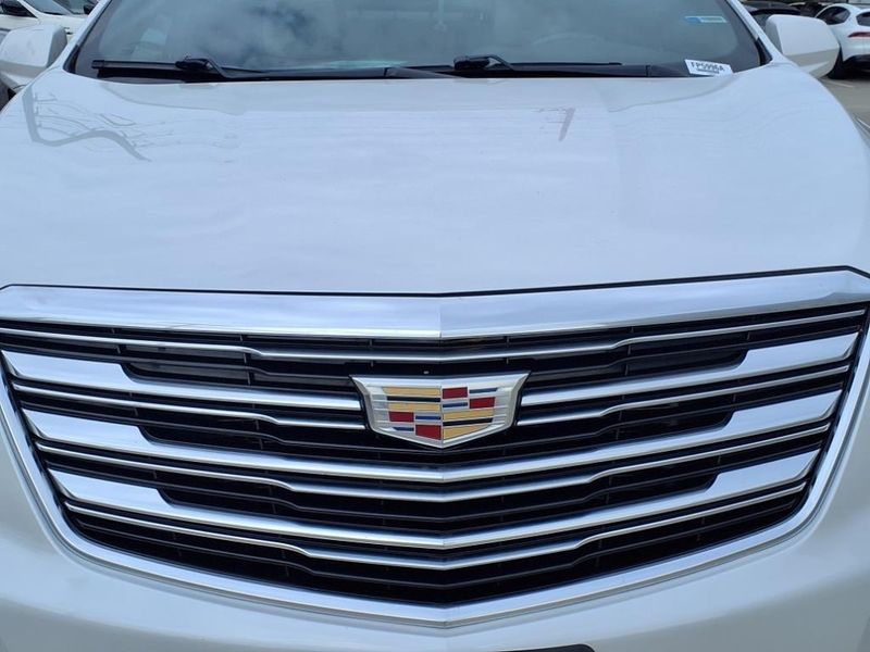Used 2019 Cadillac XT5 LuxuryImage 10