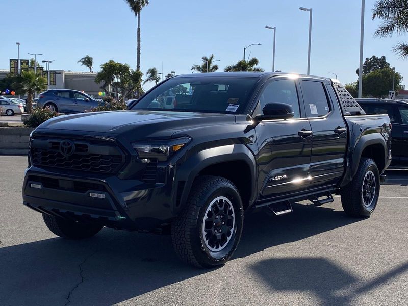 2025 Toyota Tacoma TRD Off RoadImage 6