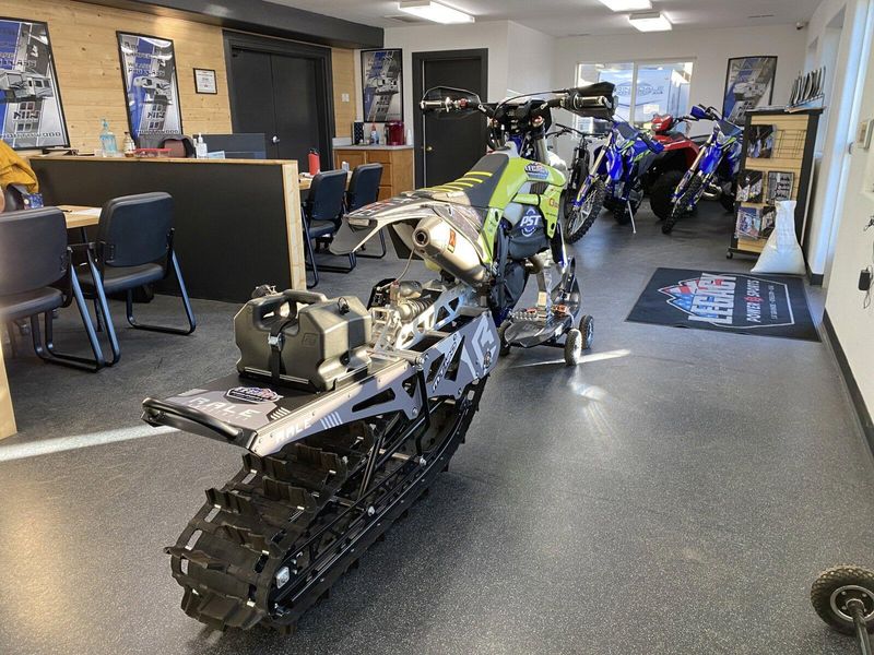 2024 Sherco 450 SEF-F 4T FACTORY  in a BLUE/GREY exterior color. Legacy Powersports 541-663-1111 legacypowersports.net 