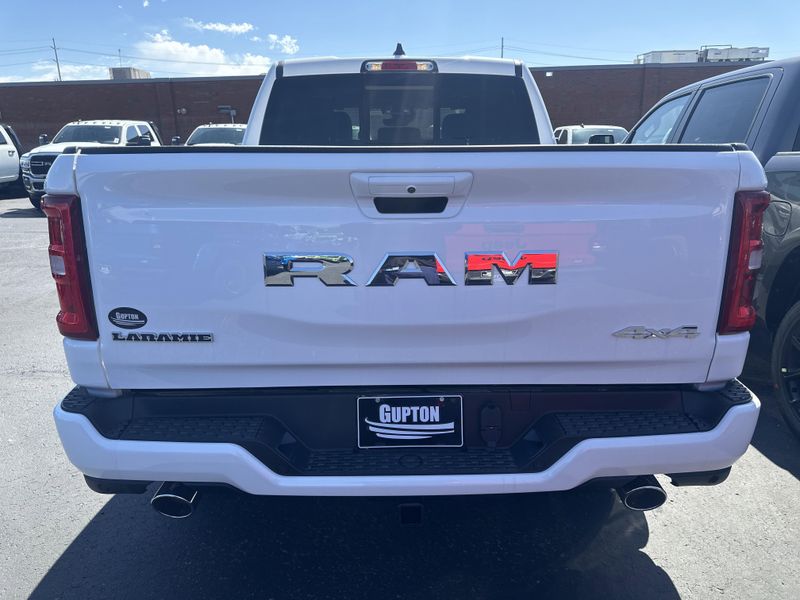 2025 RAM 1500 Laramie Crew Cab 4x4 5