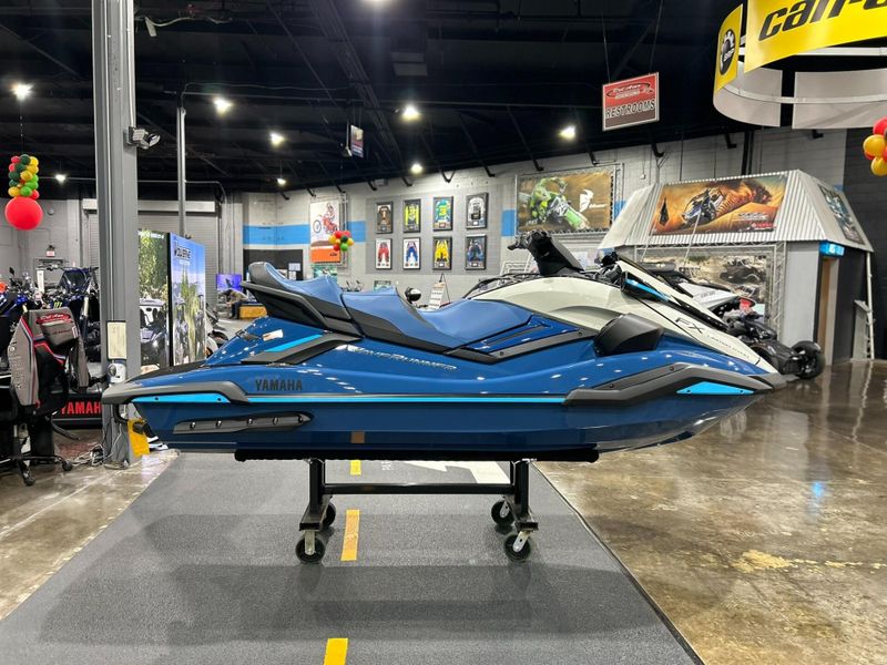 New 2025 Yamaha FX LIMITED SVHO Image 4