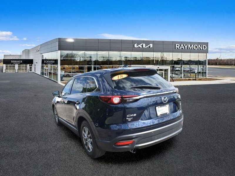 Used 2018 Mazda CX-9 TouringImage 5