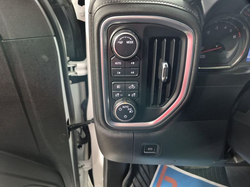 2021 Chevrolet Silverado 1500 RSTImage 31