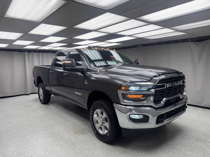 2025 RAM 2500 Big Horn Crew Cab 4x4 6