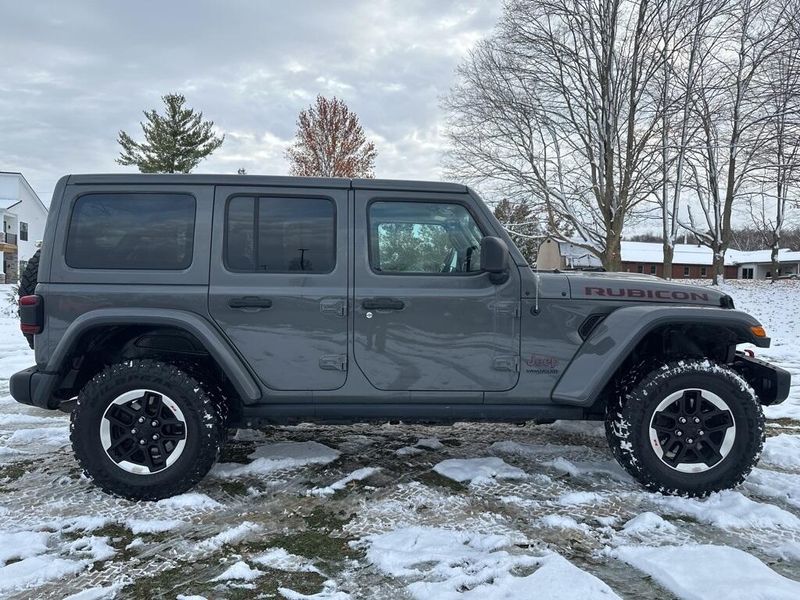 2020 Jeep Wrangler Unlimited Rubicon photo 2
