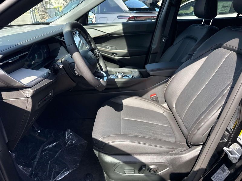 New 2026 Jeep Cherokee Limited 4x4