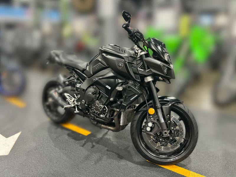 Used 2019 Yamaha MT-10 Image 10