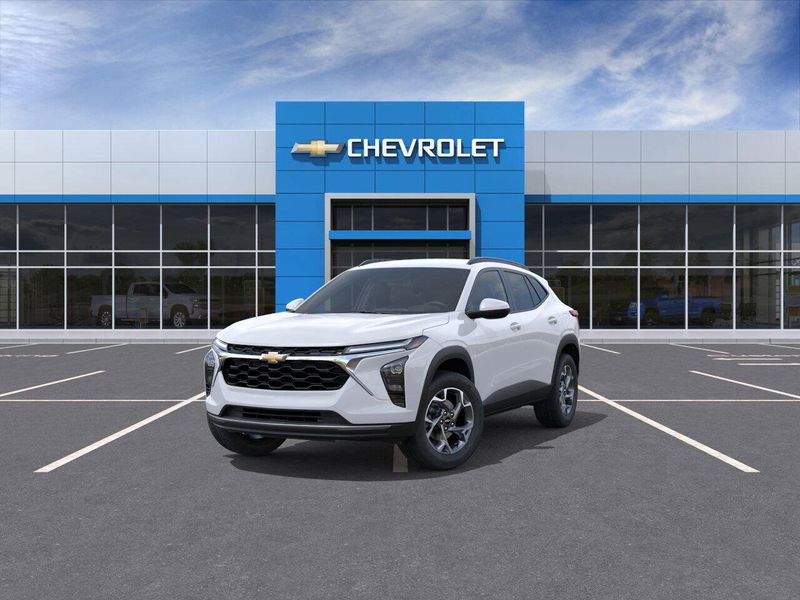 New 2025 Chevrolet Trax LTImage 8