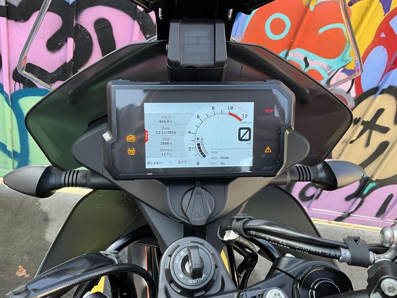 2022 KTM Adventure 890 Image 8